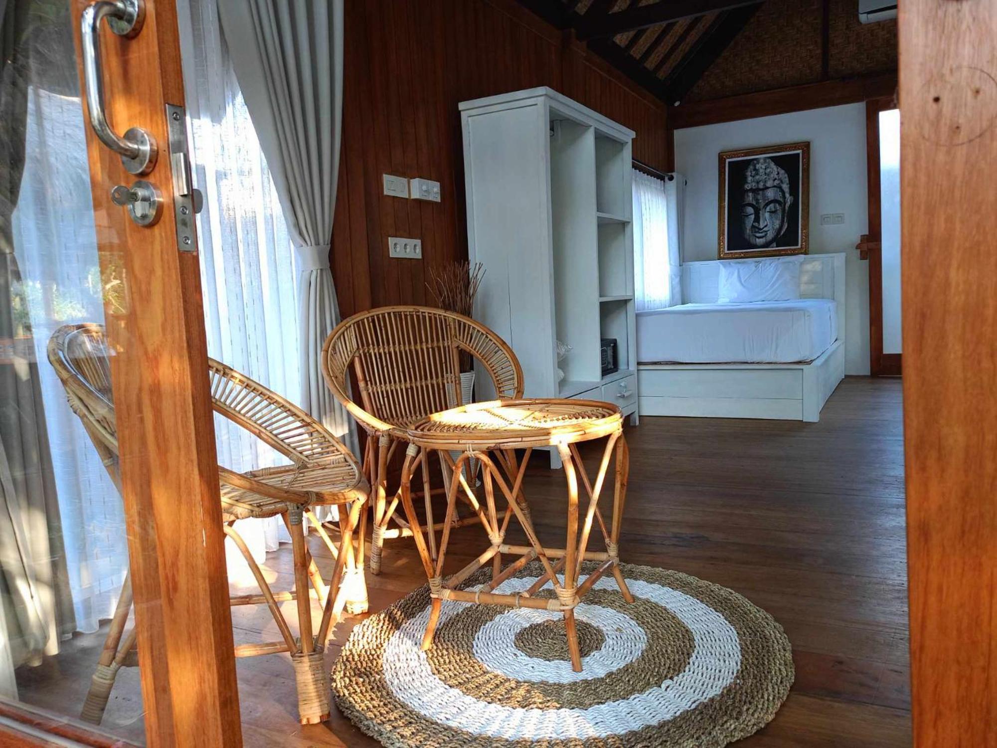 Bintang Tiga Bungalows Gili Air Bagian luar foto