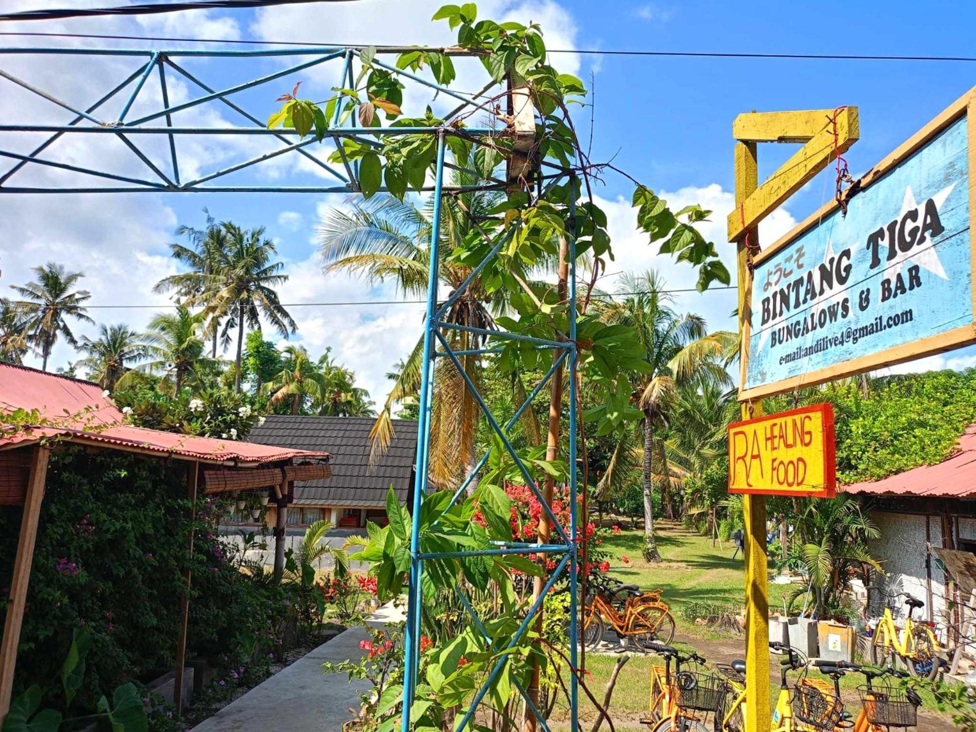 Bintang Tiga Bungalows Gili Air Bagian luar foto